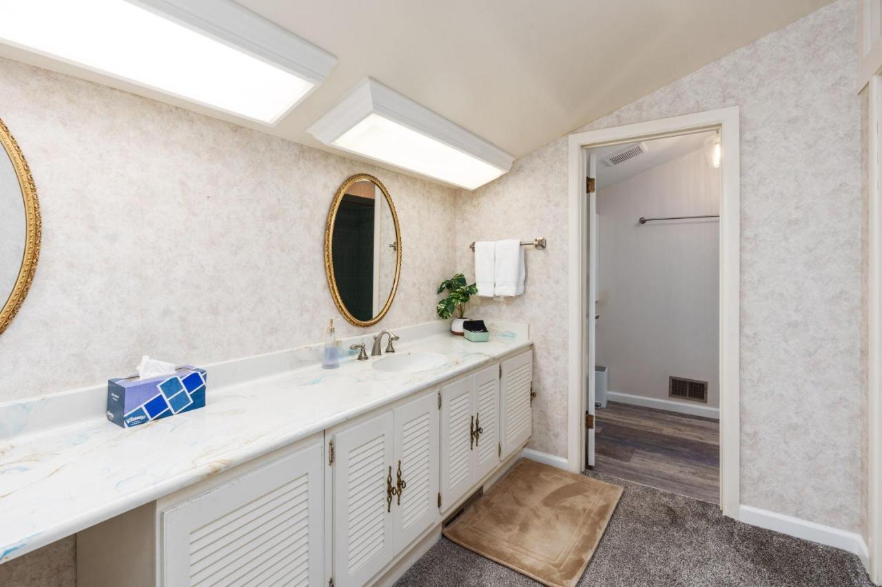 Вілла Mountain View, Hot Tub, Open Kitchen, 10M To Sequoia Трі-Риверс Екстер'єр фото